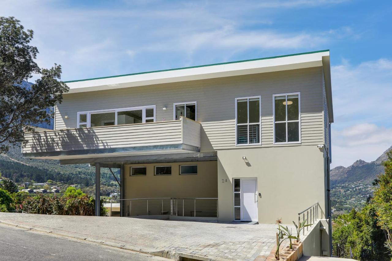 Mount Bay Hotel Hout Bay Exterior photo